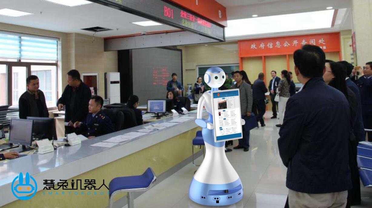 青岛具身智能机器人公共训练场开展研学实践活动(图1)